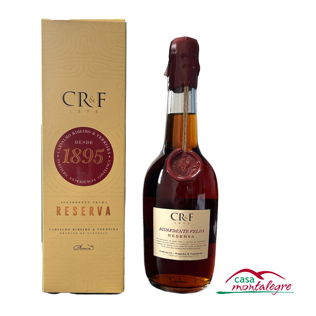Aguardente Carvalho Ribeiro & Ferreira Aguardente Carvalho Ribeiro & Ferreira